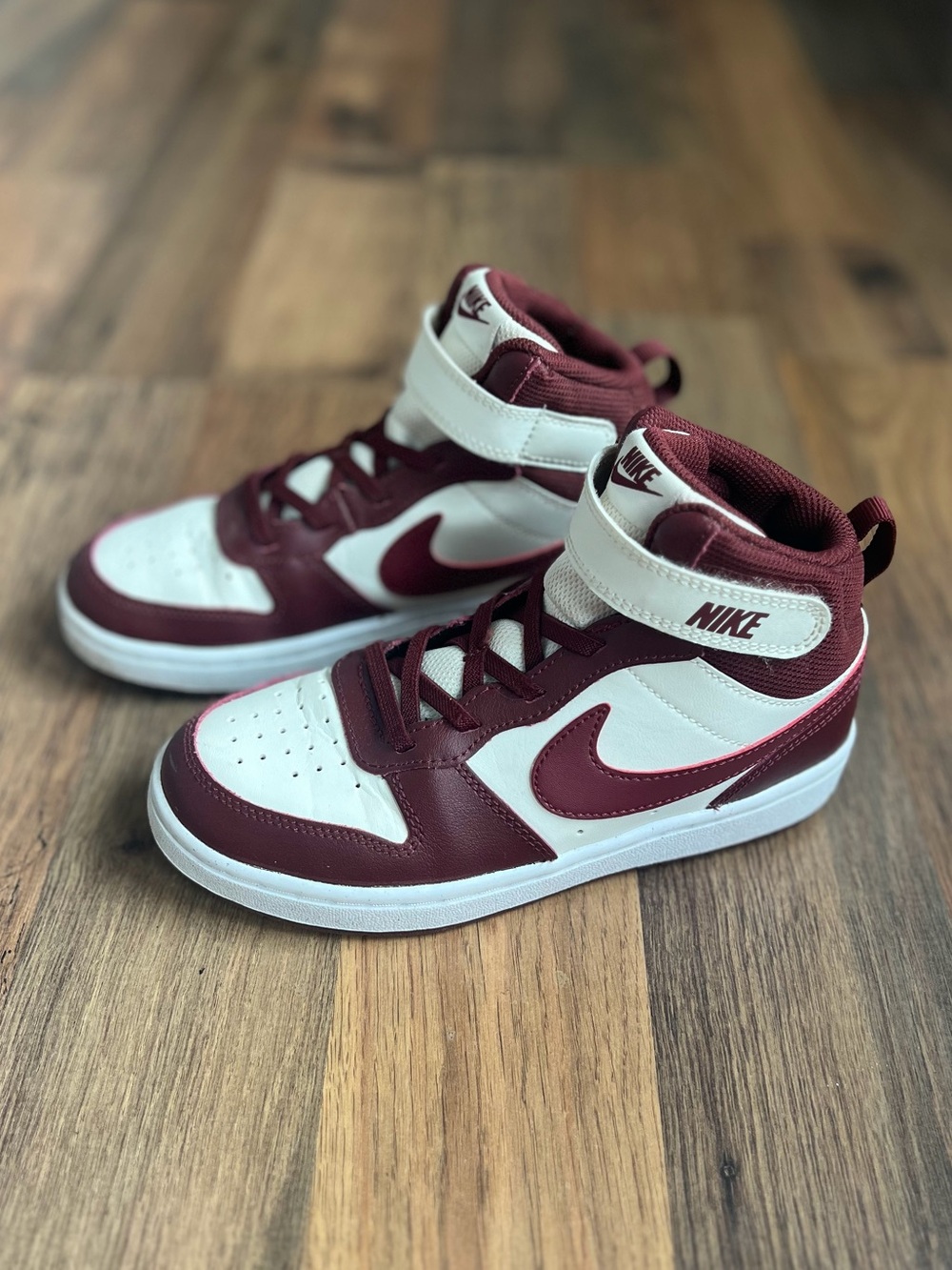 Nike Air Jordan Kids High-Top Sneakers in Maroon and White 2Y